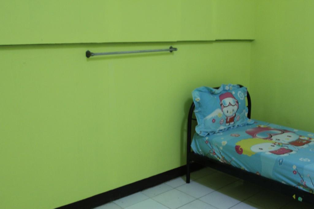 New C.H. Guest House Bangkok Esterno foto